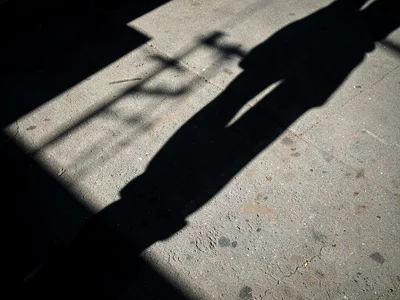 Morning shadow long stretching