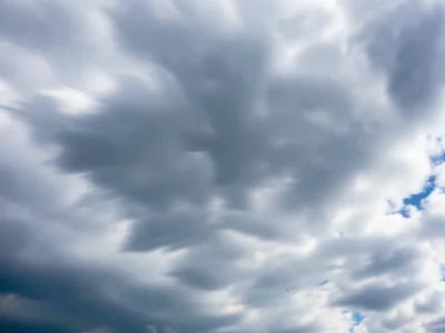 Cloud movement blur