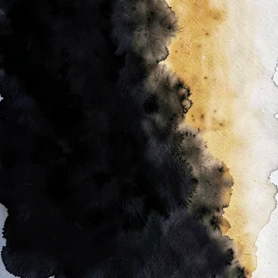 A diffuse light-leak spreads vertically across the right edge in golden honey ag