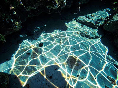 Caustic in clear cenote water