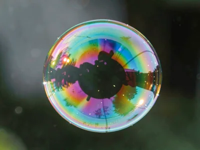 Glycerin bubble showing longer life colors