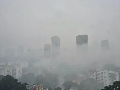 City skyline in heavy smog