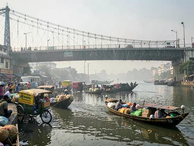 Buriganga bridge and boats