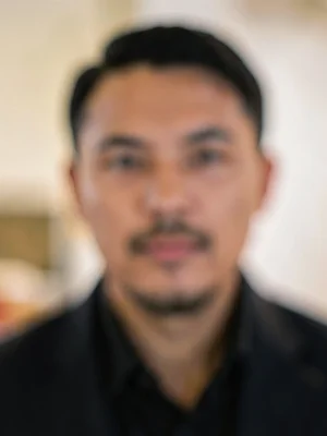 Portrait movement blur