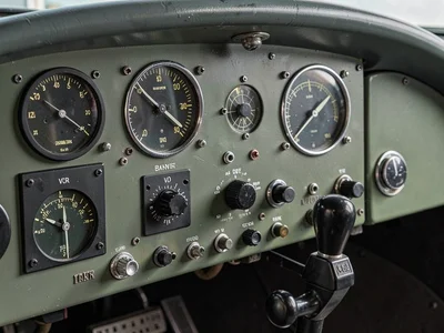 Vintage Avionics Radio Navigation Panel