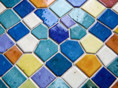 Interlocking hexagonal tiles with subtle color variation