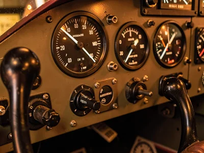 Aircraft Yoke Control Column Cockpit Detail