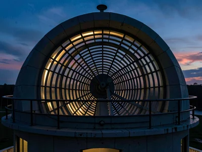 Ventilation slats in dome creating geometric pattern