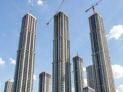 Multiple towers competing for dominance
