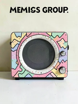 Microwave oven Memphis style, round window off-center, laminate zigzag panels
