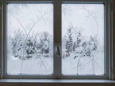 Northern window versus southern difference