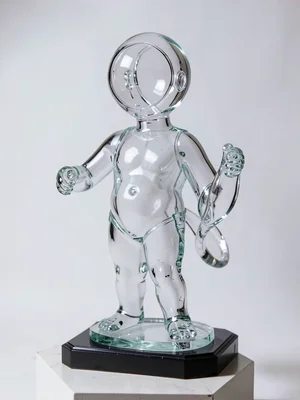Glass sculpture