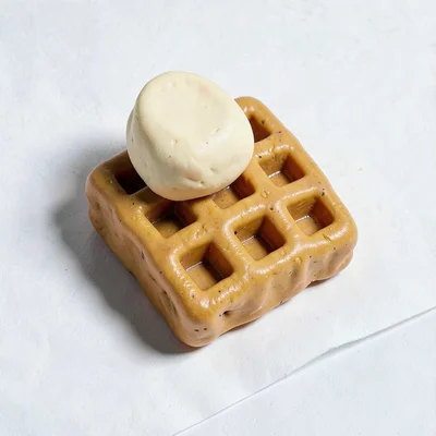 Toasty chunky clay waffle in golden-tan tone with stubby cream-toned squat butte