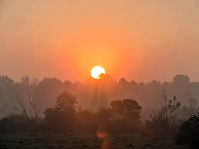 Smog sunrise orange intensity