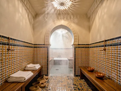 Hammam Anteroom Arch to Steam Room