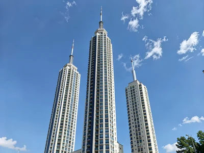 Multiple towers competing for dominance