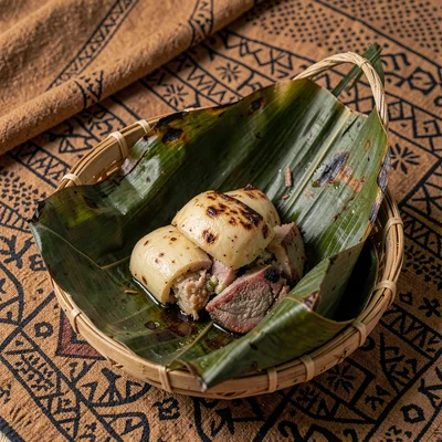 Warm tapa cloth browns and geometric pattern rhythm, Fresh umu food unwrapped fr