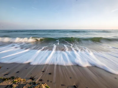 Long exposure showing tide change