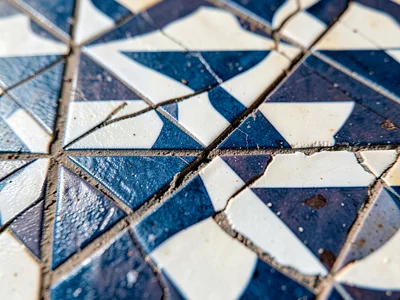 Geometric precision interrupted by organic crack