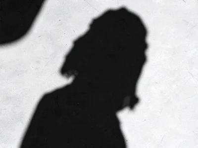 Shadow alone subject absent