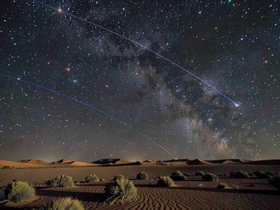 Different star colors visible in trail tones