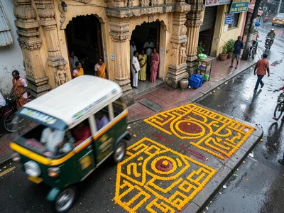 Auto rickshaw passing temple