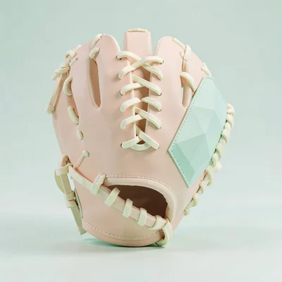 Mitt peach lowpoly baseball glove with chunky cream lacing and a faceted mint th