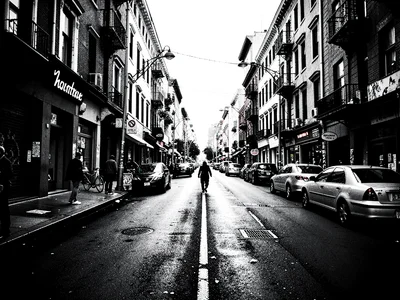 Street scene high contrast