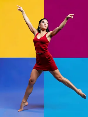 Dancer in split color space