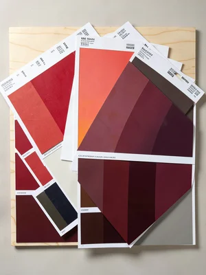 Red Family Fan Deck Scarlet to Maroon