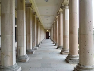 Corridor with repetitive columns