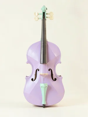 Upright lavender lowpoly cello with cream pegs and a triangulated mint endpin, o