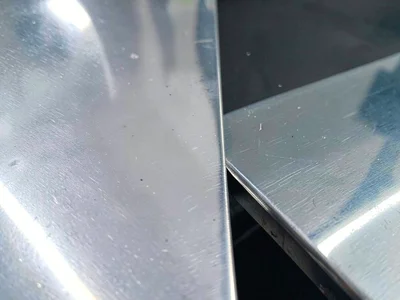 Silver surface meeting other metal