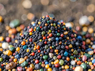 Sand grain mountain at macro scale