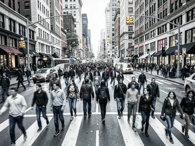 City intersection with every pedestrian from one hour overlapping