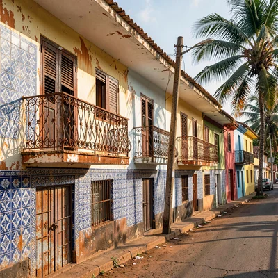 Portuguese colonial tropicália in Maputo, Mozambique, Avenida Eduardo Mondlane c