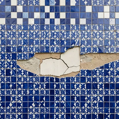 Fractured Tile — Substrate and Glaze Layer Exposed