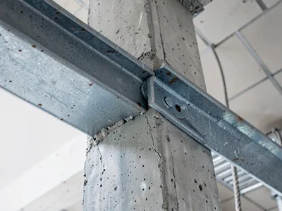 Steel beam to column connection detail