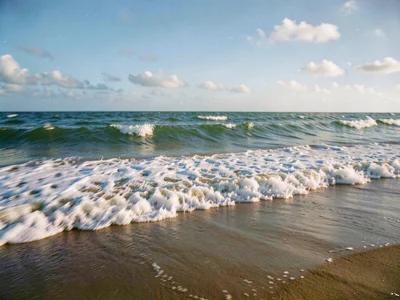 Coastal blur removing wave texture