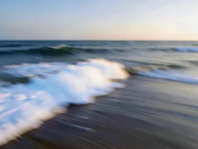 Retreating wave as soft edge