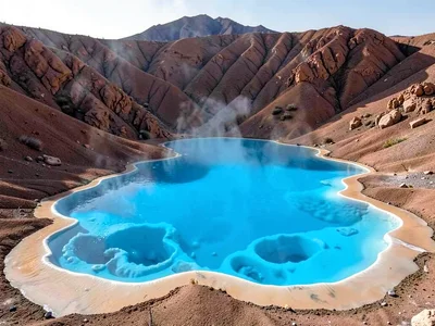 Single pool brilliant blue against brown