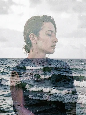 Ocean waves through figure