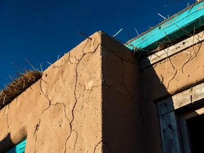 Adobe Wall Corner Light and Shadow