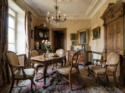 Interior antique process