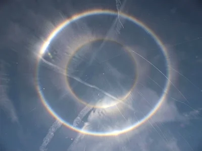 Complex halo display with multiple arcs visible