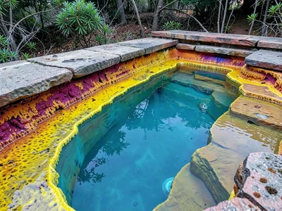 Pool edge detail showing precise temperature bands